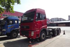 解放 新大威重卡 420馬力 6X4 牽引車(chē)(CA4258P2K2T1EA80)